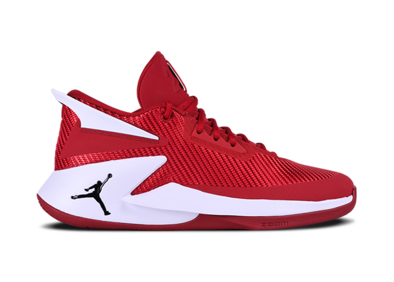 jordan fly lockdown black white gym red