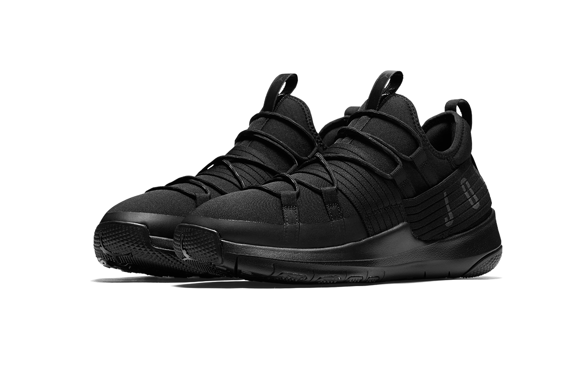 NIKE AIR JORDAN TRAINER PRO TRIPLE BLACK