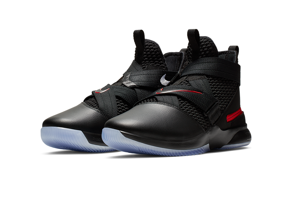 lebron soldier 13 flyease extra wide