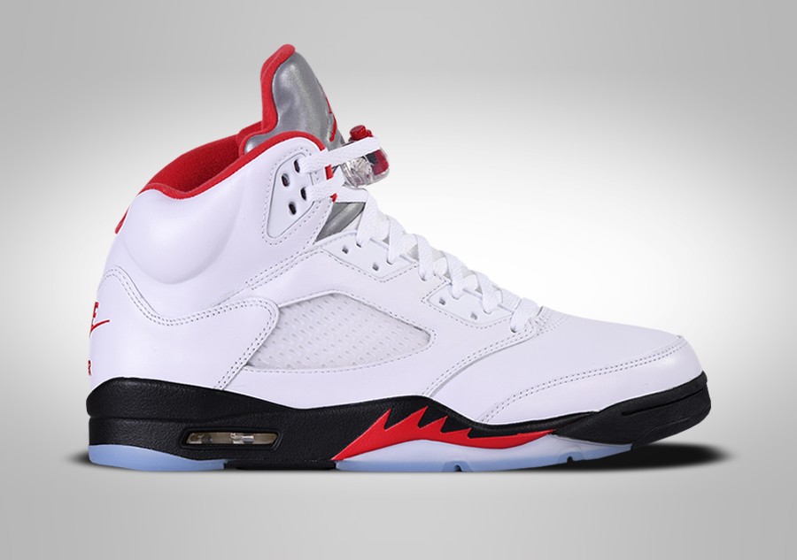 靴Nike Air Jordan 5 Retro Fire Red (2020)
