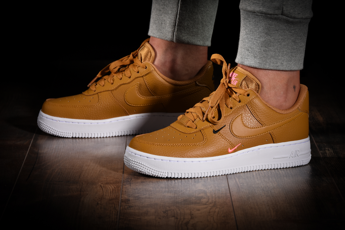 NIKE AIR FORCE 1 LOW '07 WMNS WHEAT