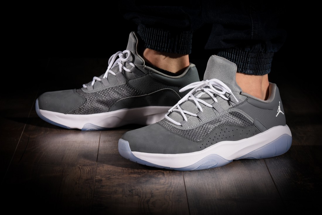 NIKE AIR JORDAN 11 RETRO LOW COMFORT COOL GREY